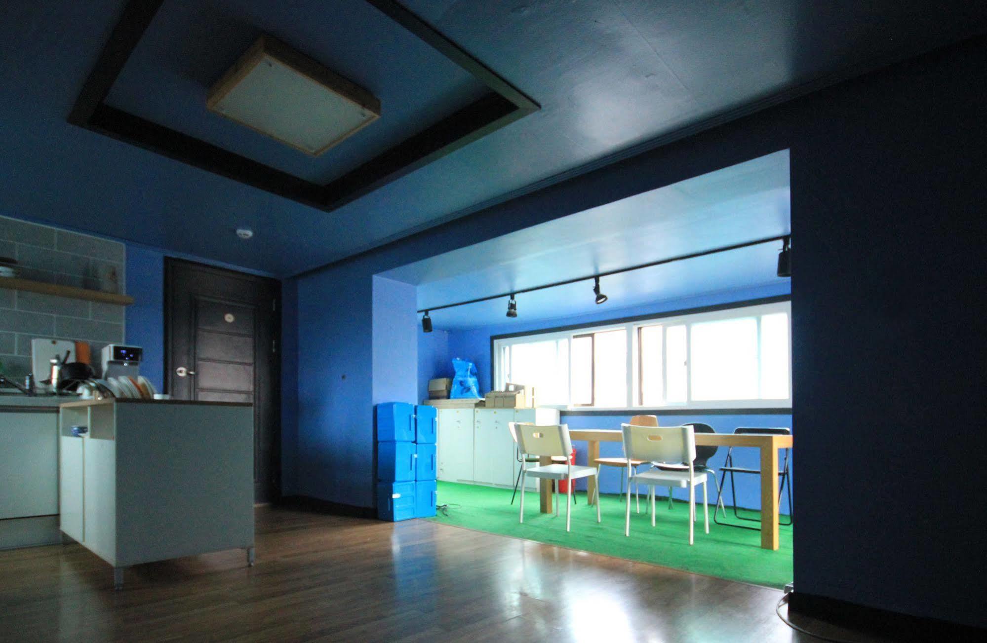 The One Hostel Hongdae In Seoul - Foreigner Only المظهر الخارجي الصورة